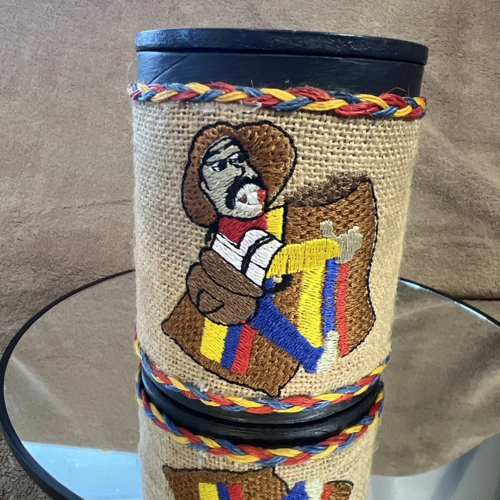 Wooden Lidded Trinket Box Burlap Wrapped Embroidered‎ Columbia